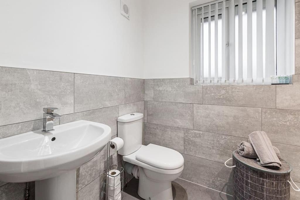 Park & Relax In 1Bd Central Liverpool Home Экстерьер фото