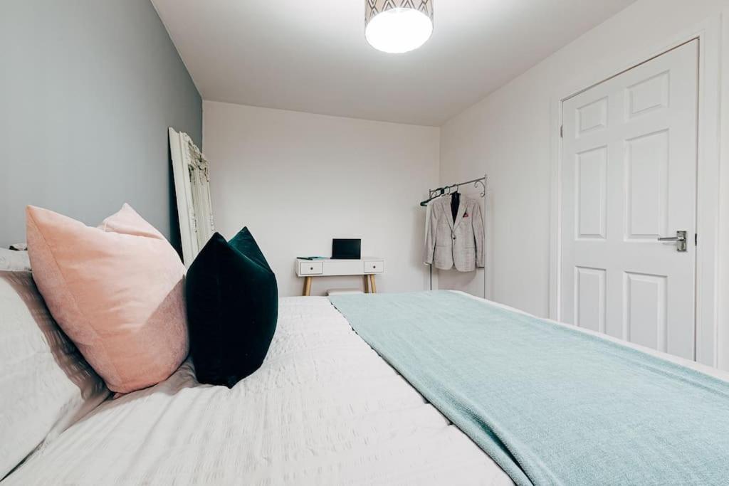 Park & Relax In 1Bd Central Liverpool Home Экстерьер фото